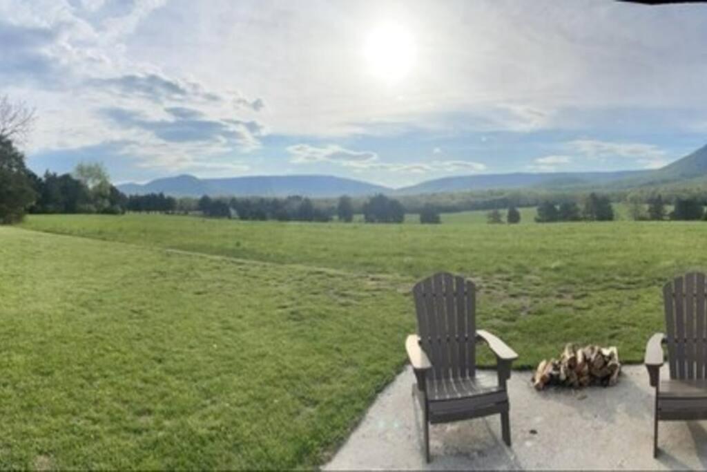 Holly Tree Retreat Located In Beautiful Luray, Va. Βίλα Εξωτερικό φωτογραφία