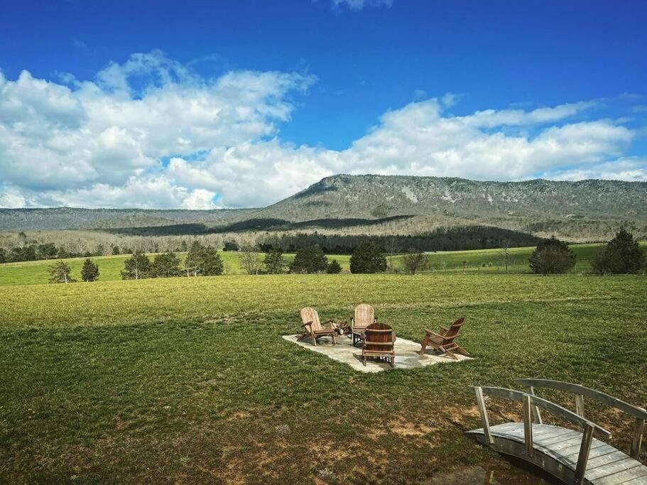 Holly Tree Retreat Located In Beautiful Luray, Va. Βίλα Εξωτερικό φωτογραφία