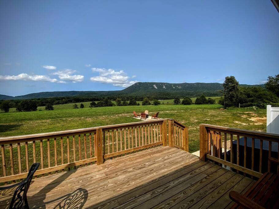 Holly Tree Retreat Located In Beautiful Luray, Va. Βίλα Εξωτερικό φωτογραφία